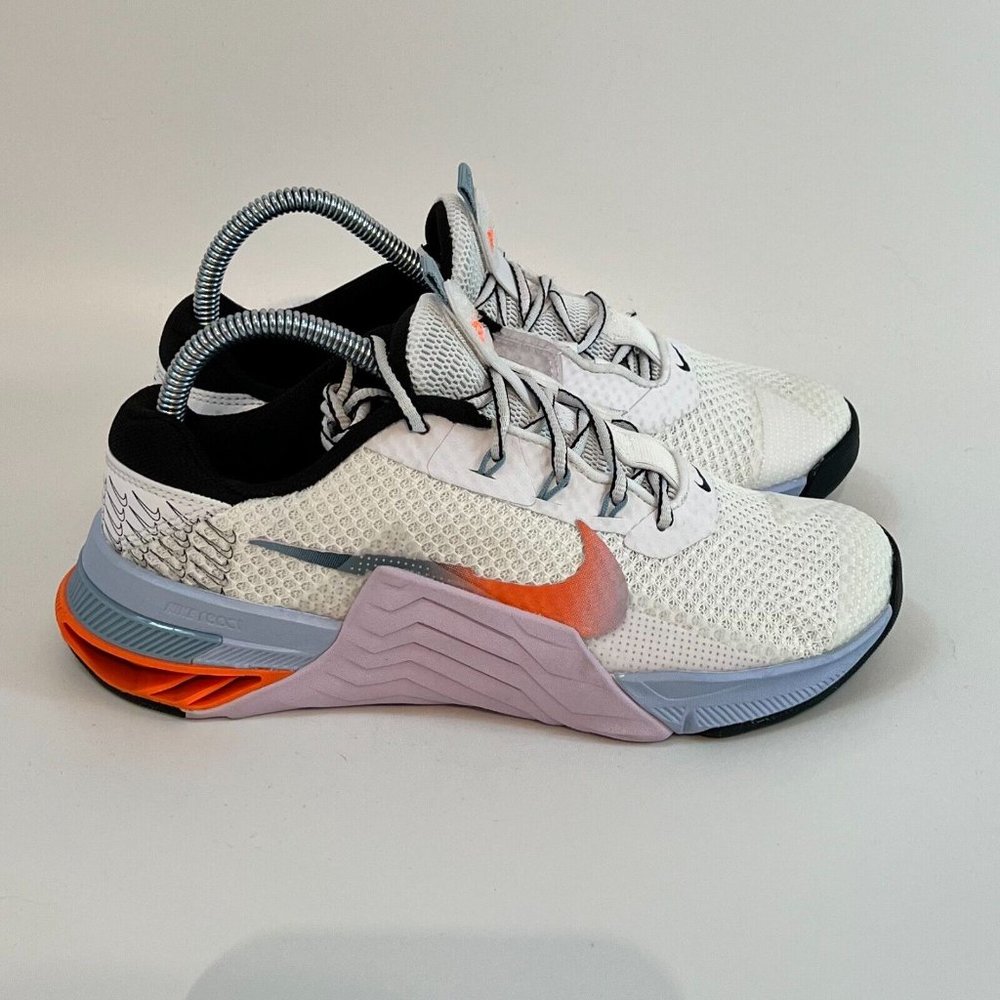 Nike Women's Metcon 7 DM0335-155 White Lace Up Training Shoes Size 6.5 8